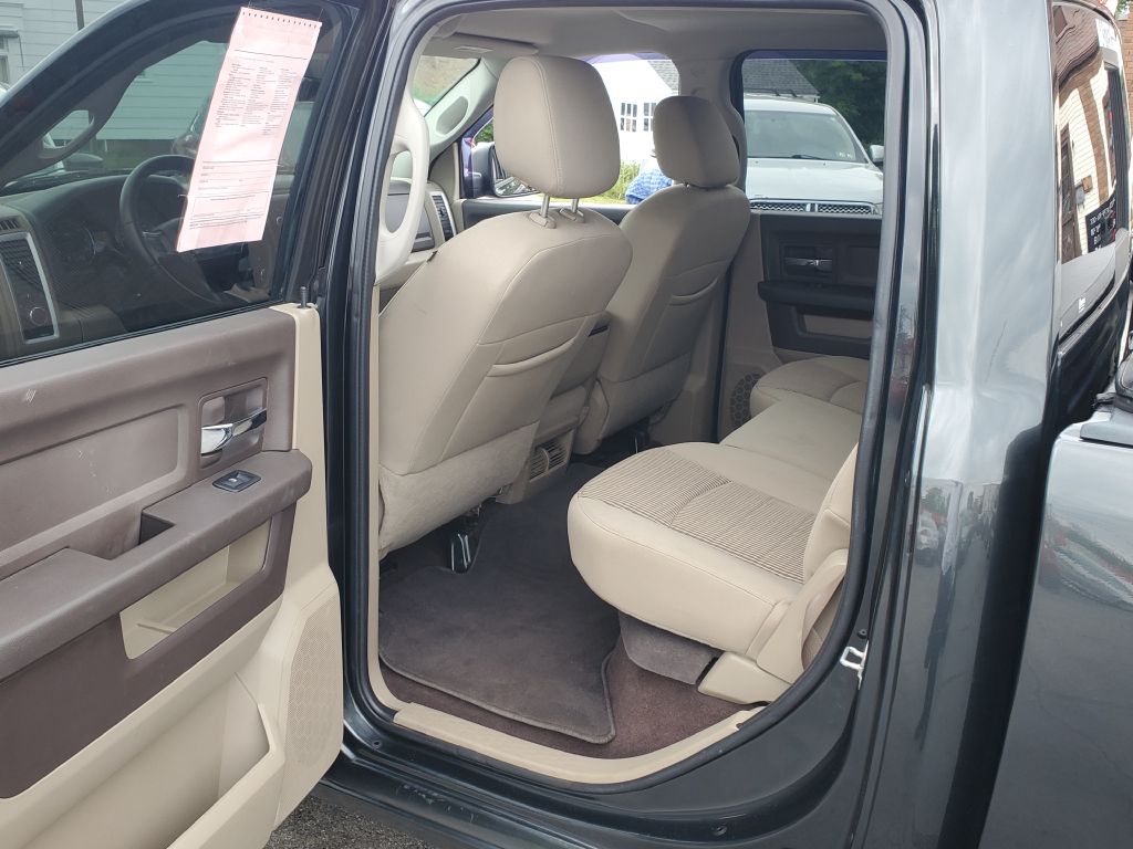 Photo 14 of this DODGE RAM 1500