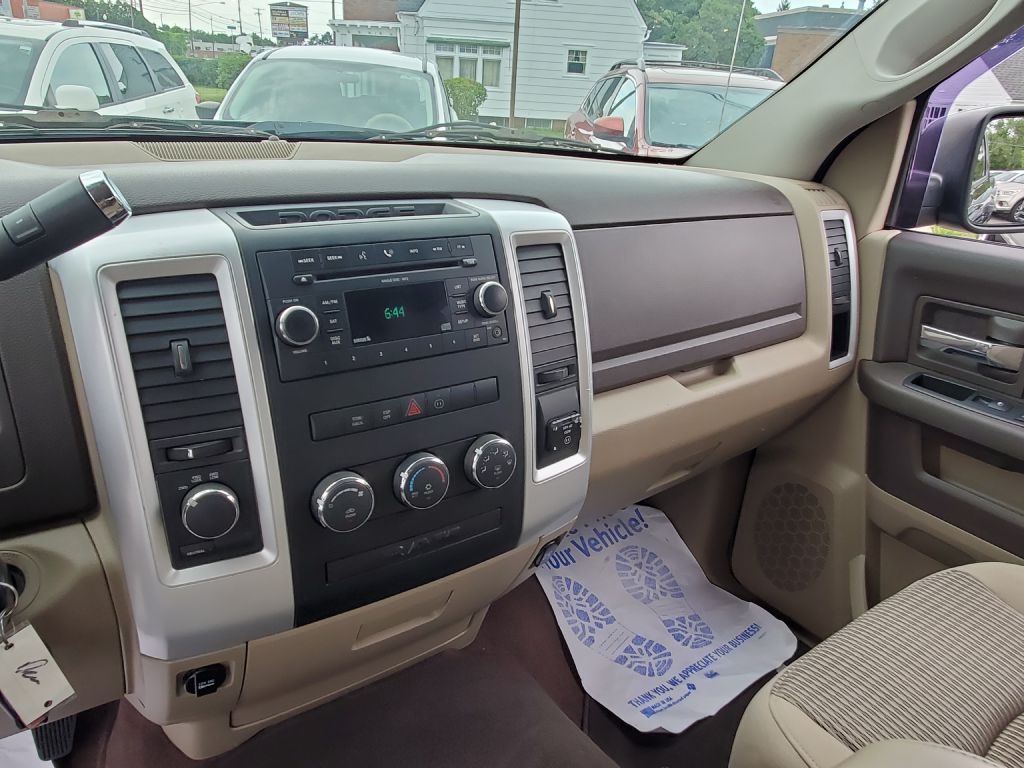 Photo 19 of this DODGE RAM 1500
