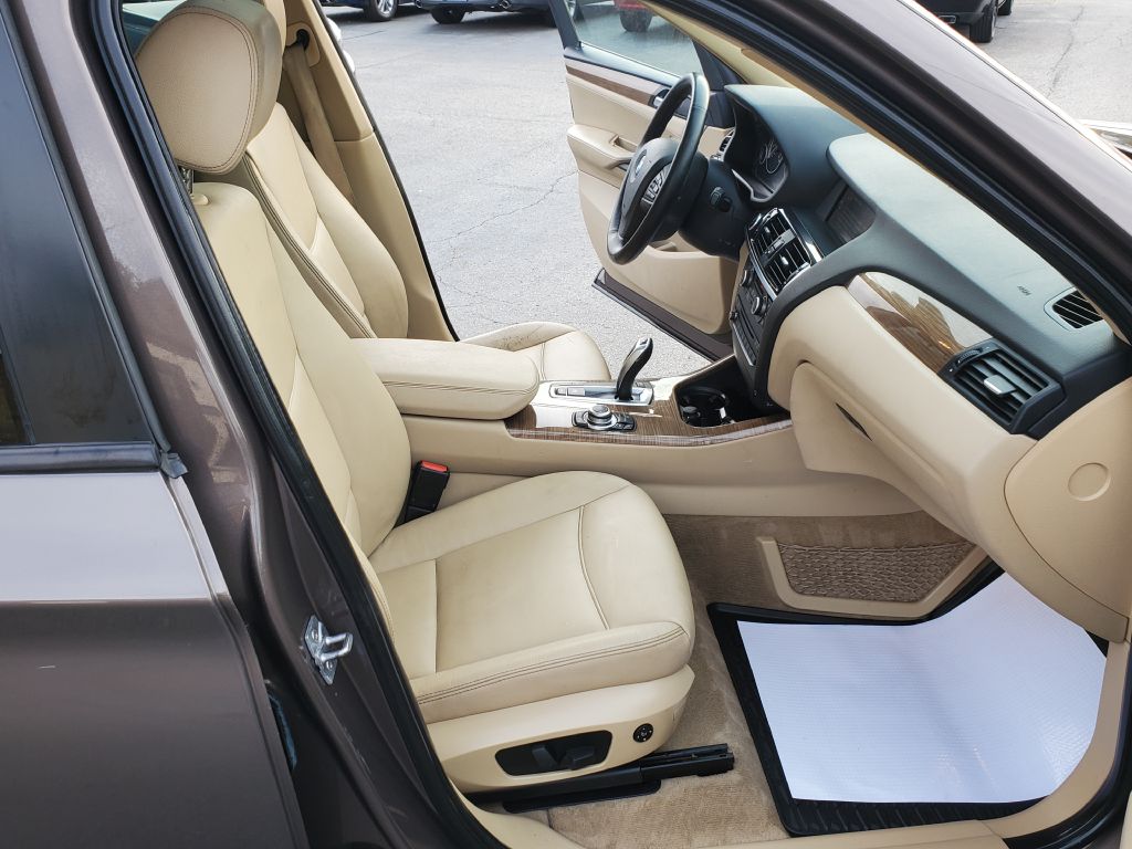 Photo 11 of this BMW X3