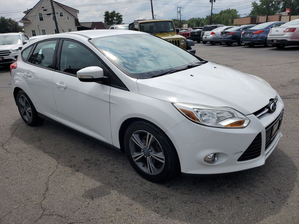 Photo 7 of this FORD FOCUS