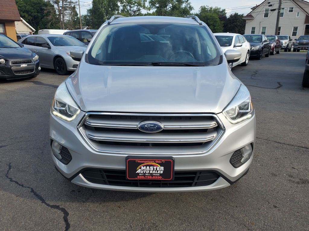 Photo 8 of this FORD ESCAPE