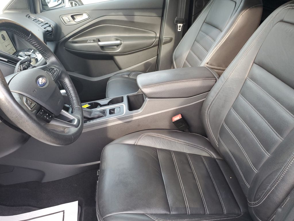 Photo 10 of this FORD ESCAPE