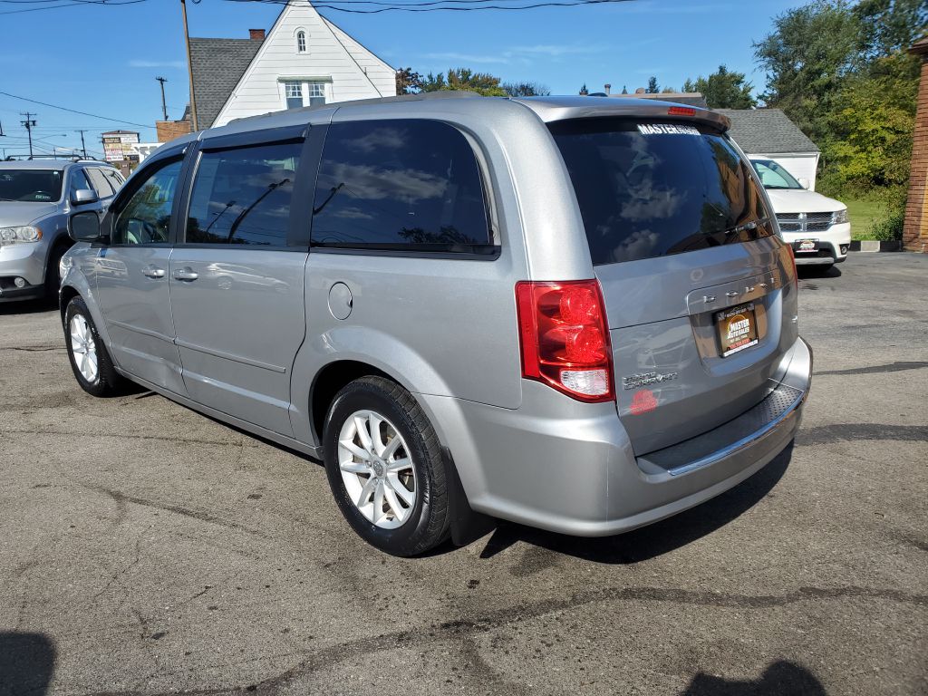 Photo 3 of this DODGE GRAND CARAVAN