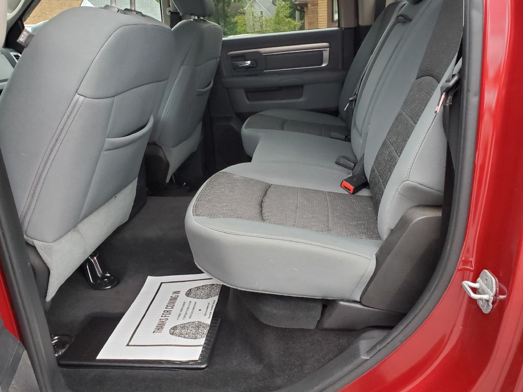 Photo 11 of this RAM 1500
