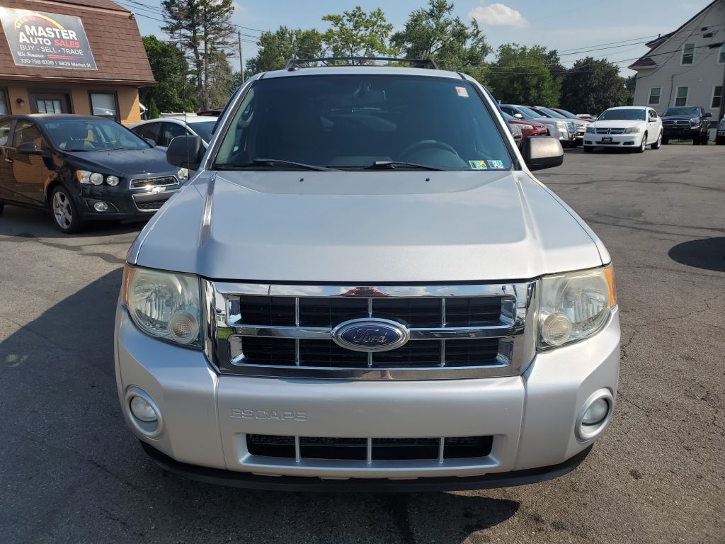 Photo 8 of this FORD ESCAPE