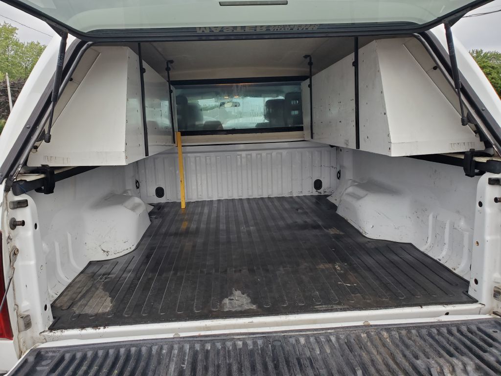 Photo 5 of this FORD F250