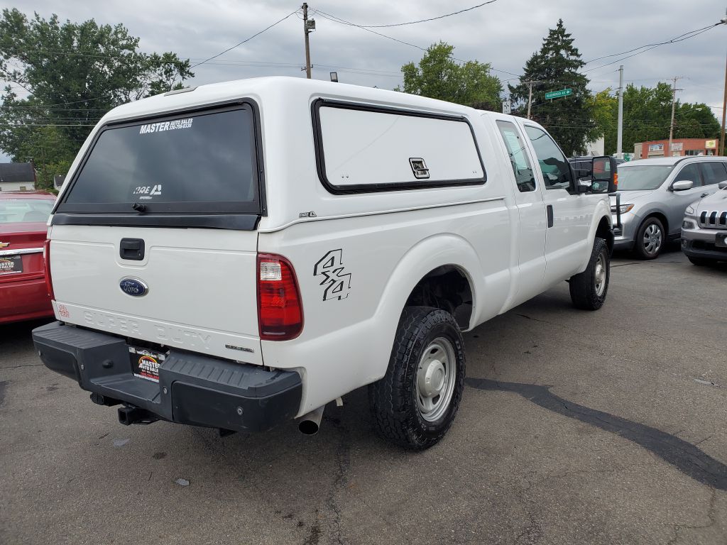 Photo 7 of this FORD F250