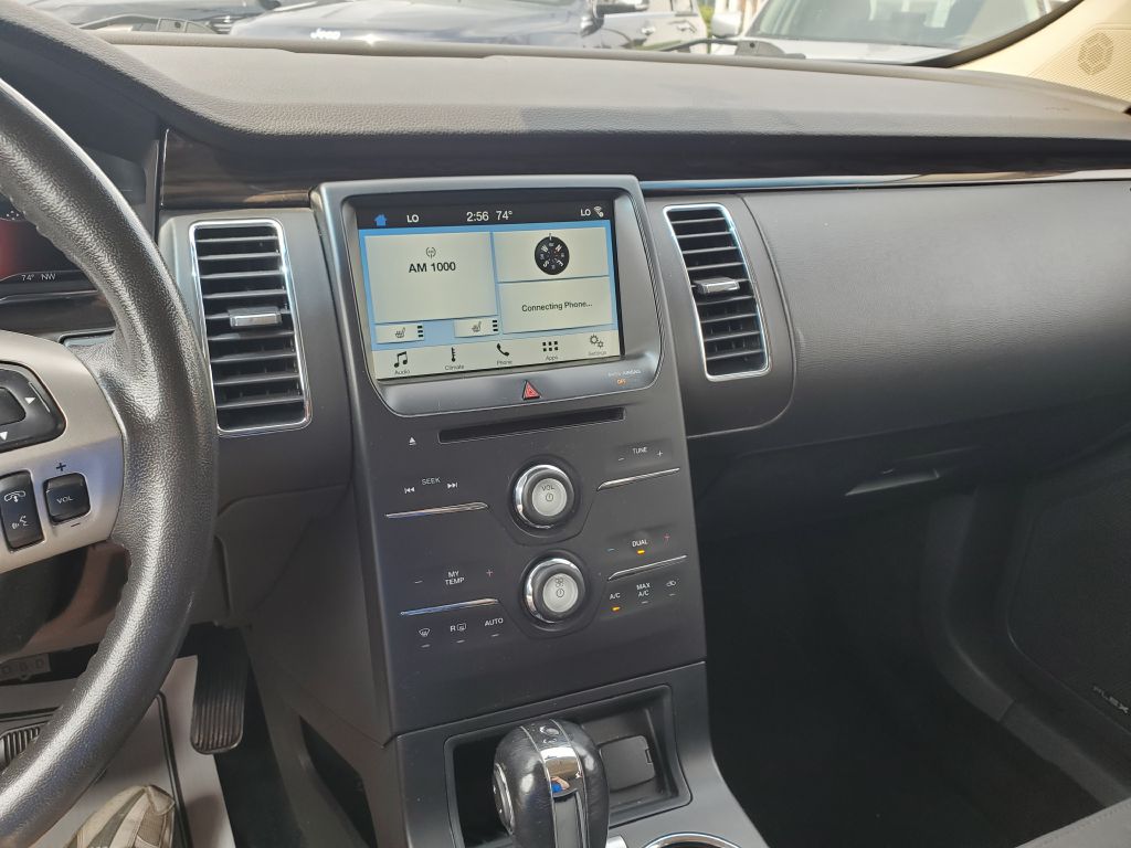 Photo 15 of this FORD FLEX