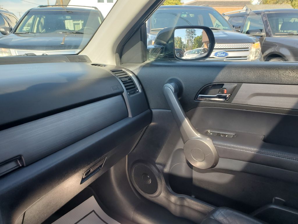 Photo 15 of this HONDA CR-V
