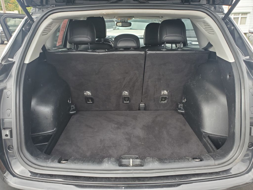 Photo 11 of this JEEP COMPASS
