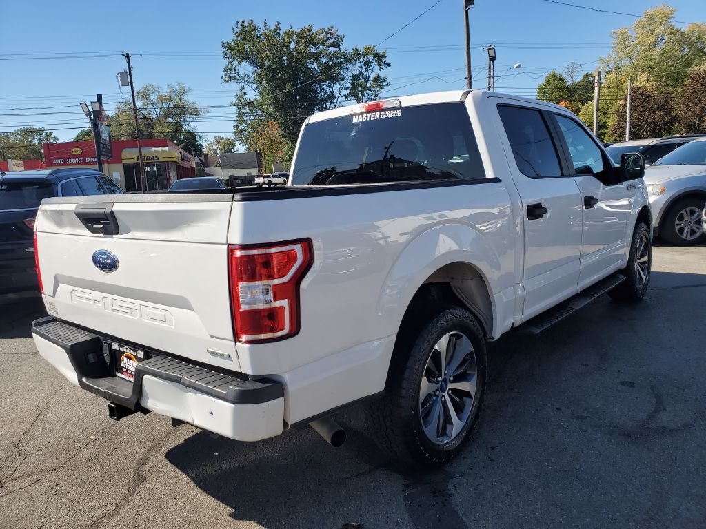 Photo 5 of this FORD F150