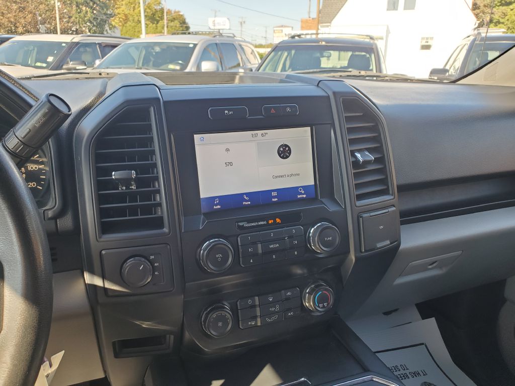 Photo 14 of this FORD F150