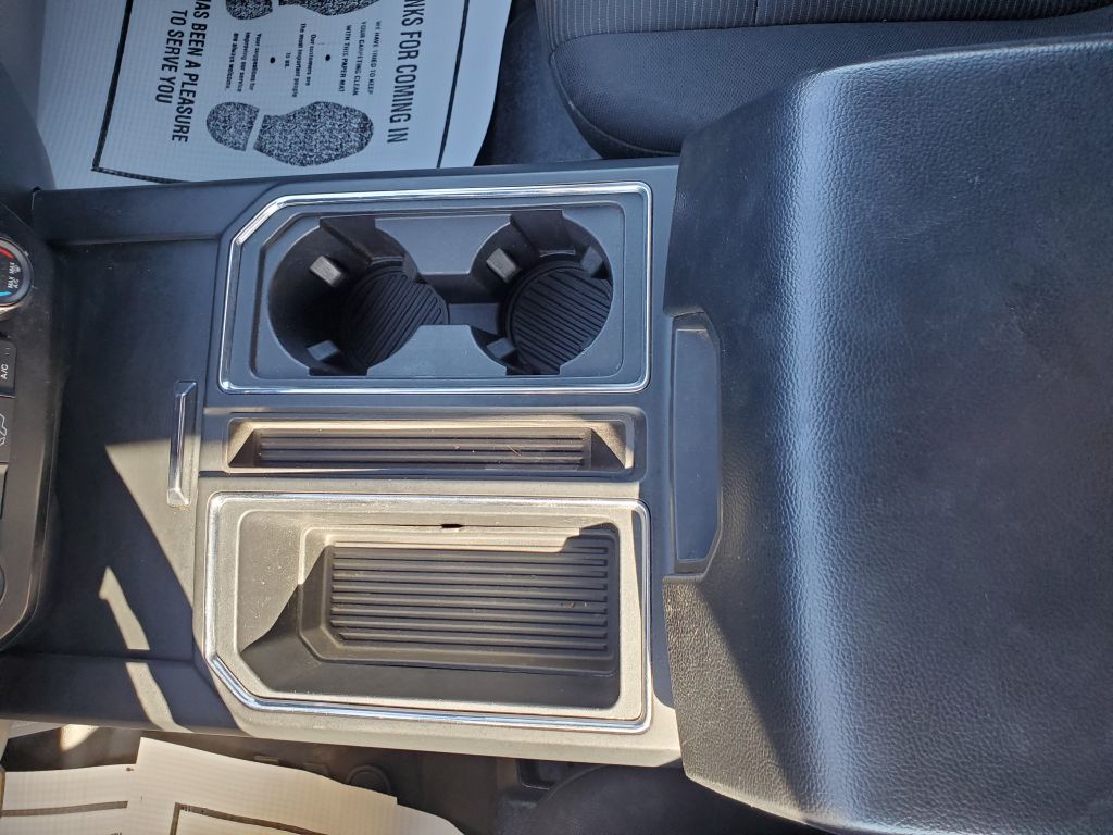 Photo 16 of this FORD F150