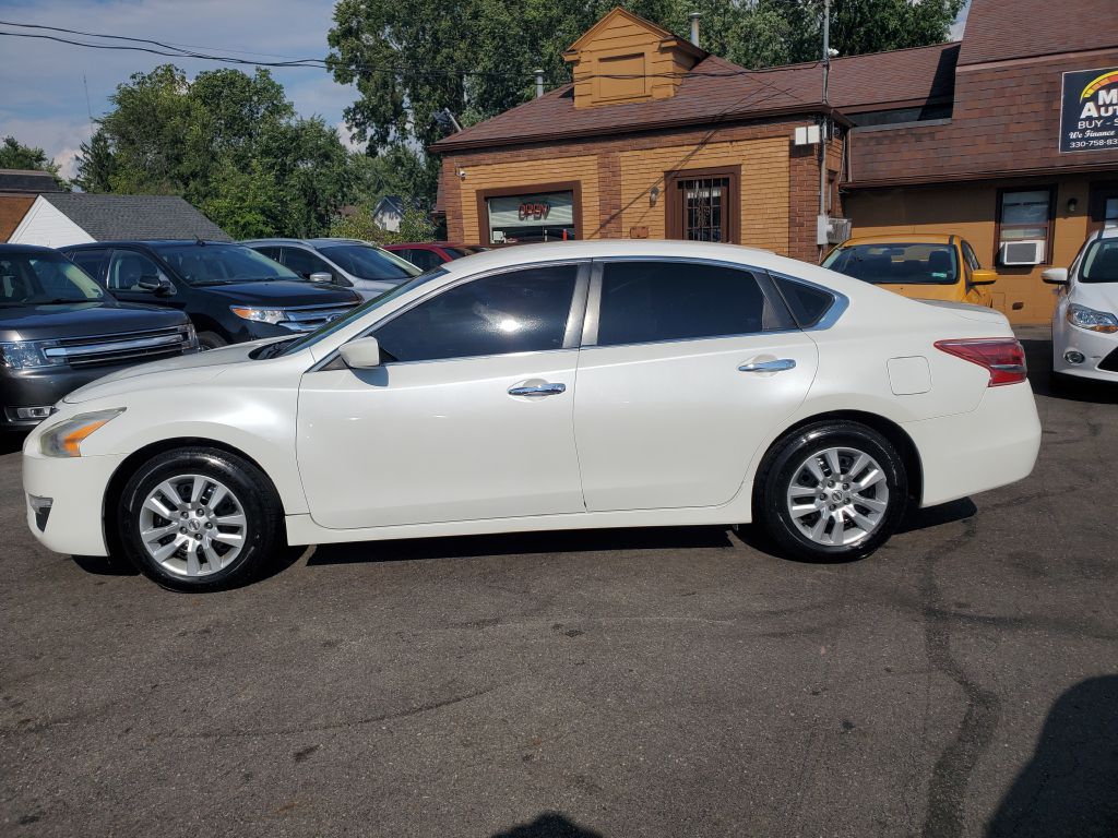 Photo 2 of this NISSAN ALTIMA
