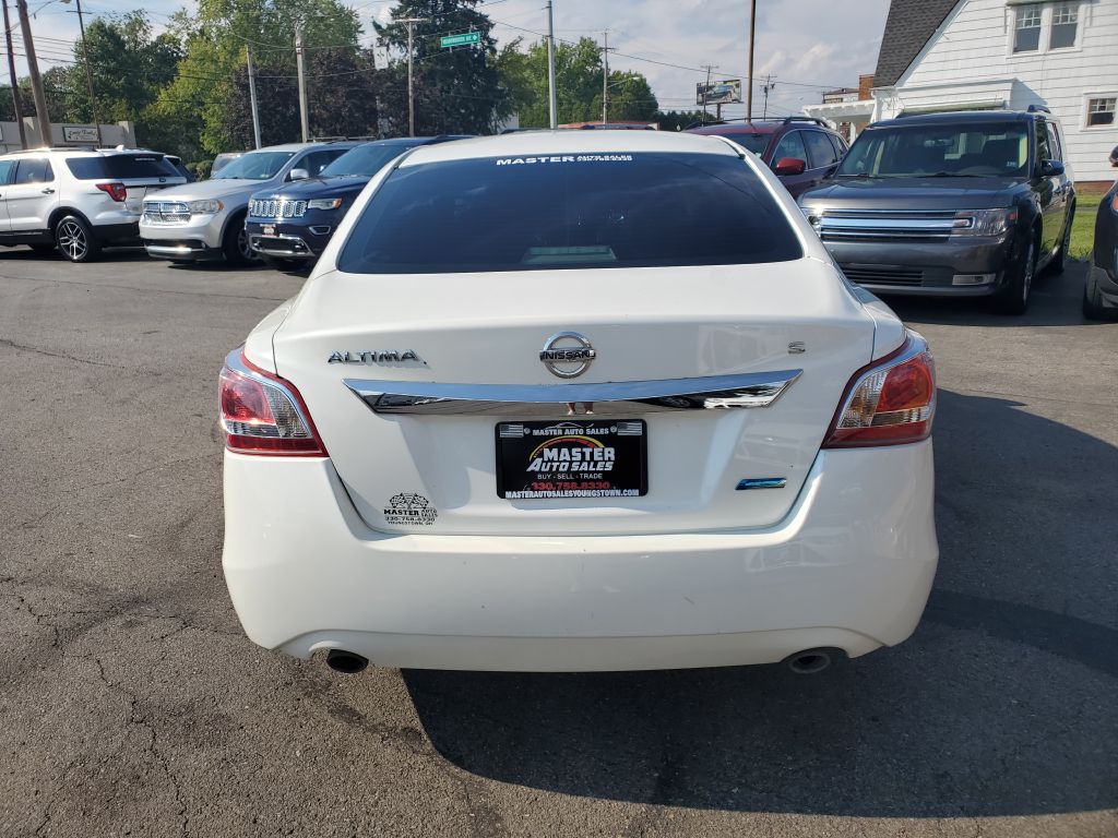 Photo 4 of this NISSAN ALTIMA