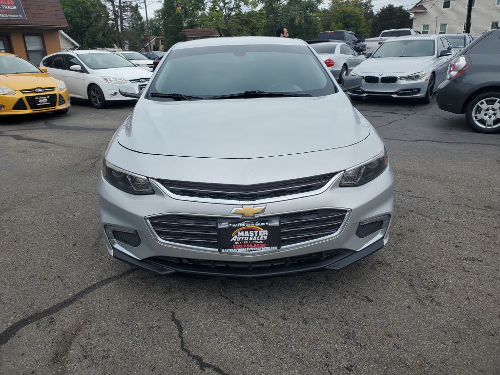 Photo 8 of this CHEVROLET MALIBU