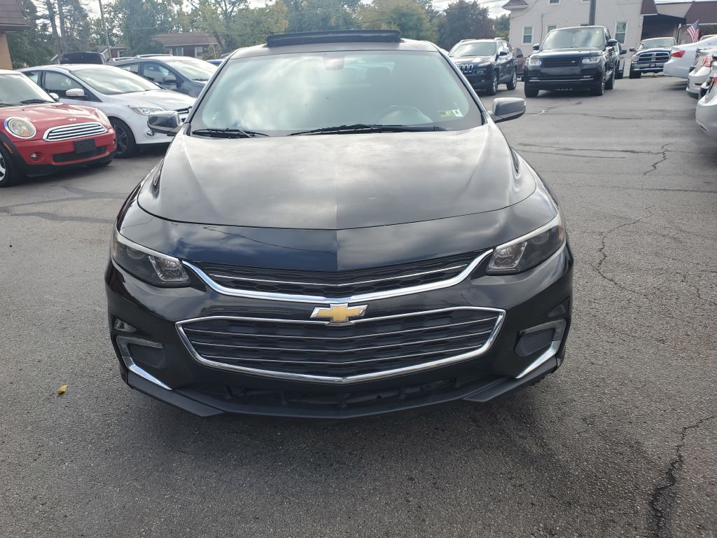 Photo 8 of this CHEVROLET MALIBU