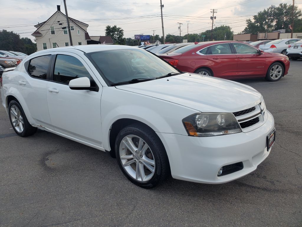 Photo 7 of this DODGE AVENGER