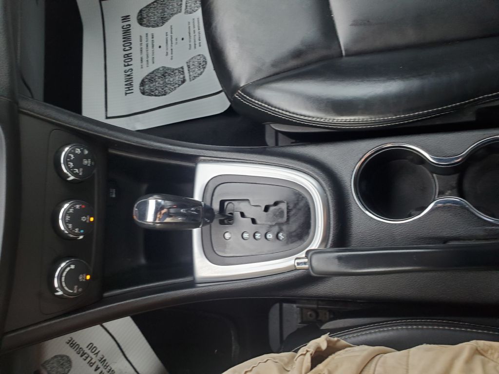 Photo 16 of this DODGE AVENGER