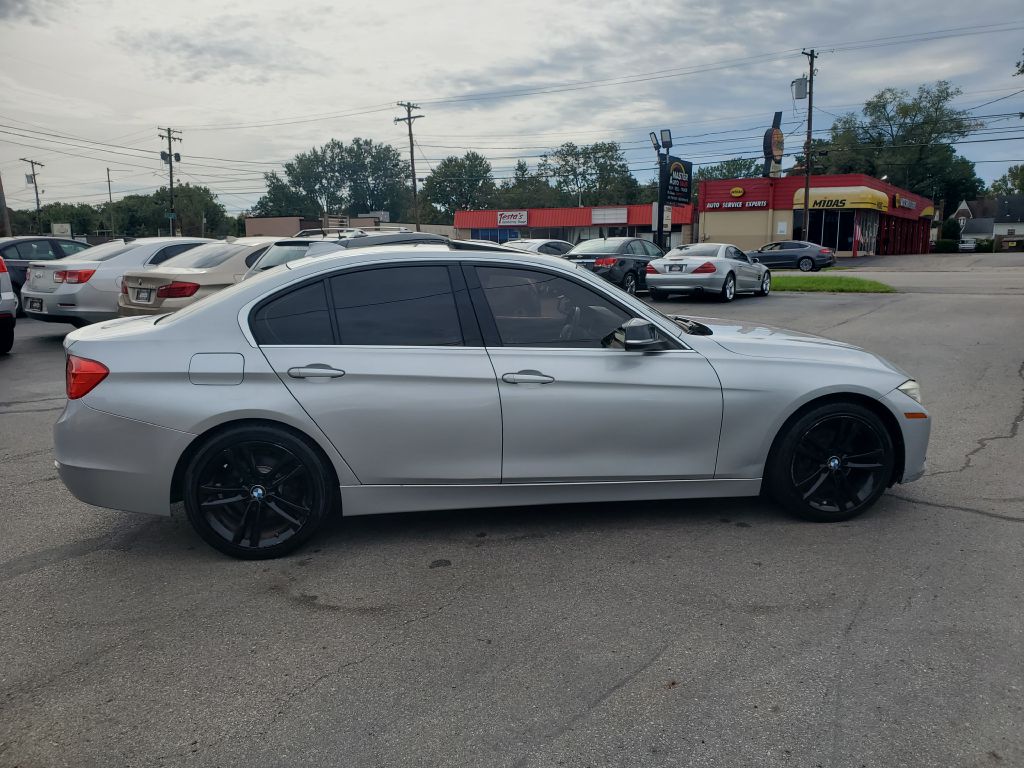 Photo 6 of this BMW 328