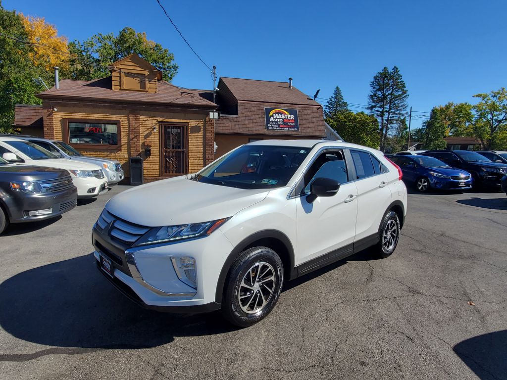 Photo 2 of this MITSUBISHI ECLIPSE CROSS