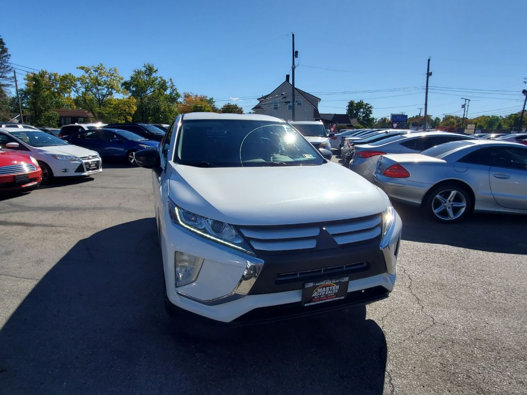 Photo 9 of this MITSUBISHI ECLIPSE CROSS