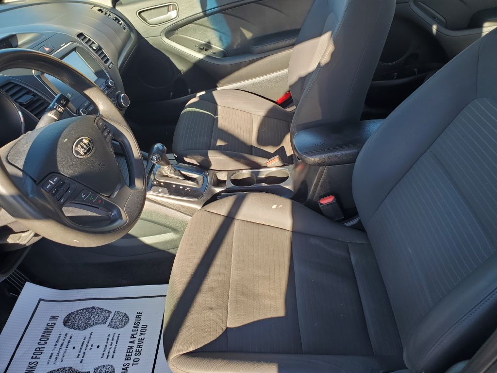 Photo 10 of this KIA FORTE