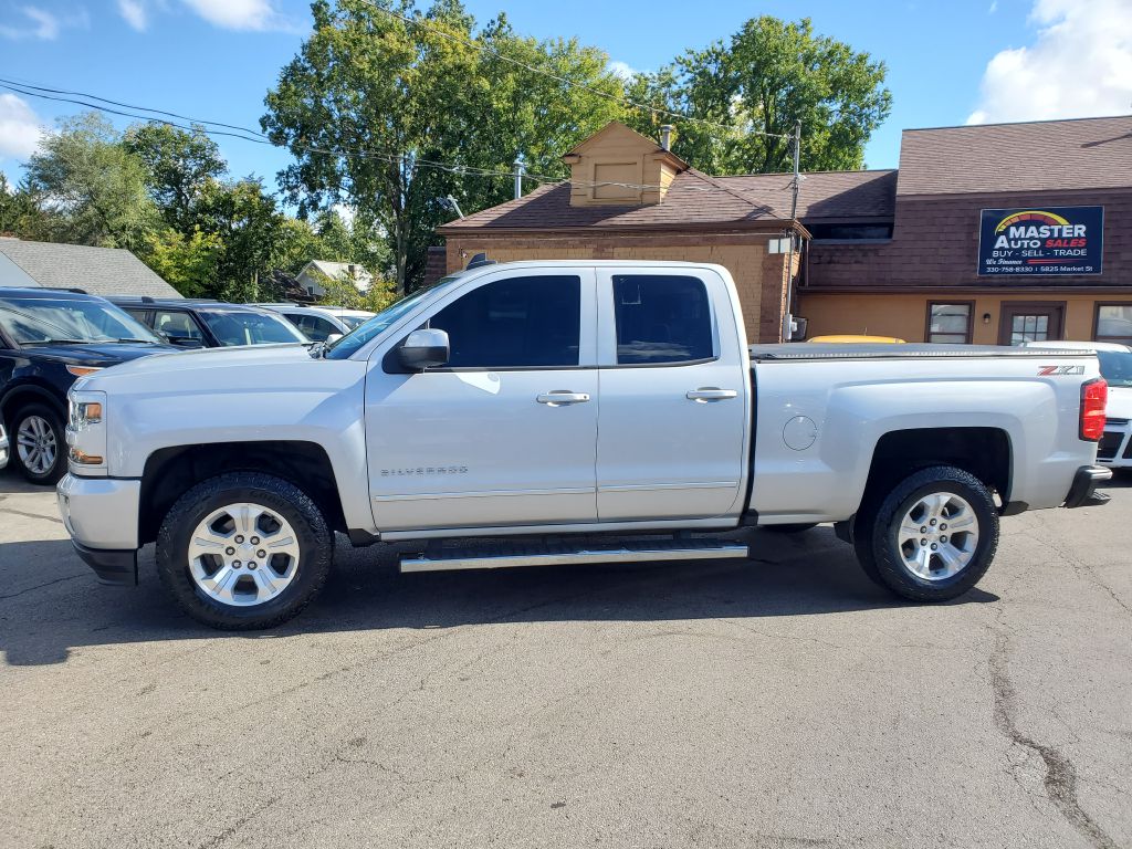 Photo 2 of this CHEVROLET SILVERADO 1500