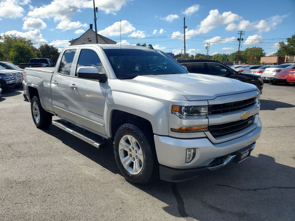 Photo 8 of this CHEVROLET SILVERADO 1500