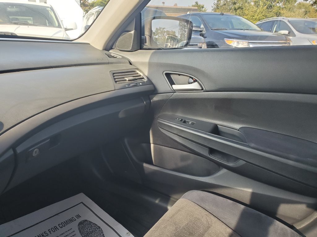 Photo 14 of this HONDA ACCORD