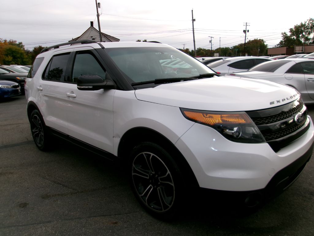 Photo 7 of this FORD EXPLORER