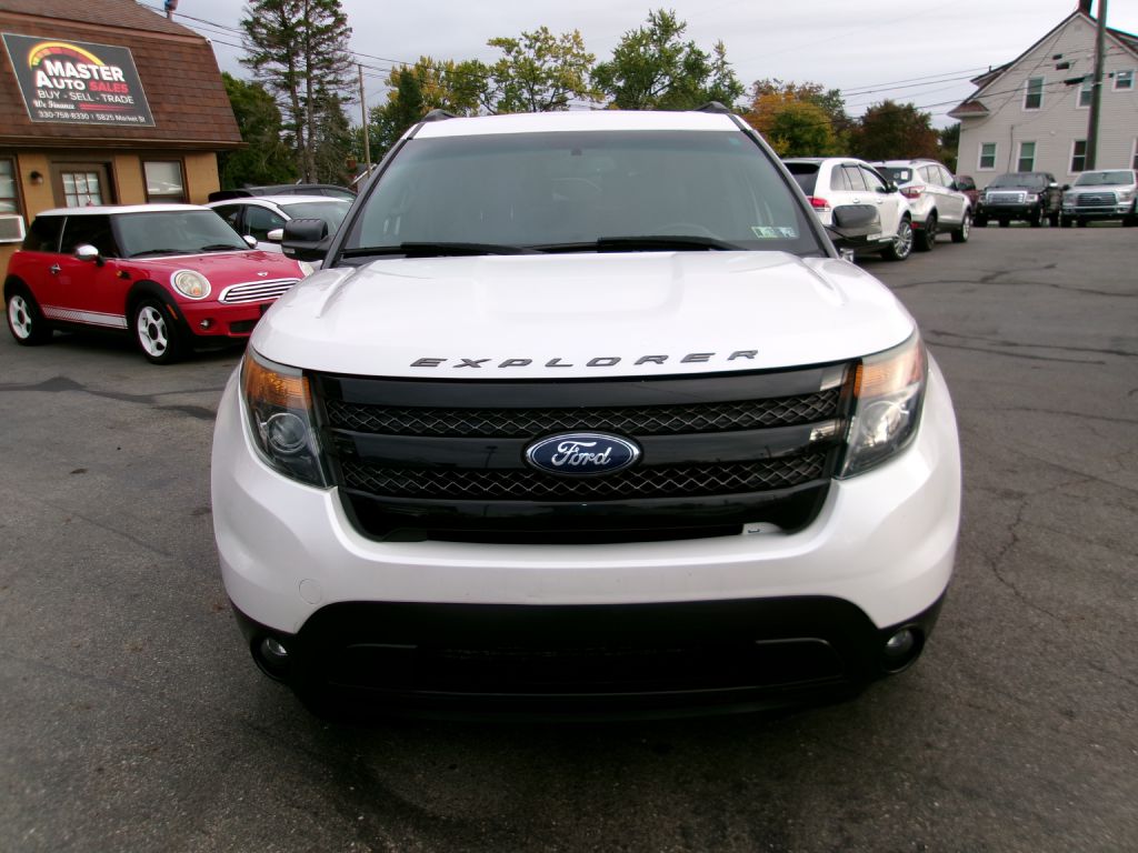 Photo 8 of this FORD EXPLORER