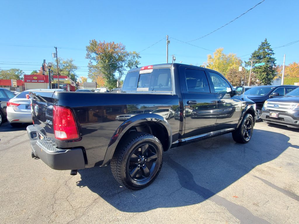 Photo 6 of this RAM 1500