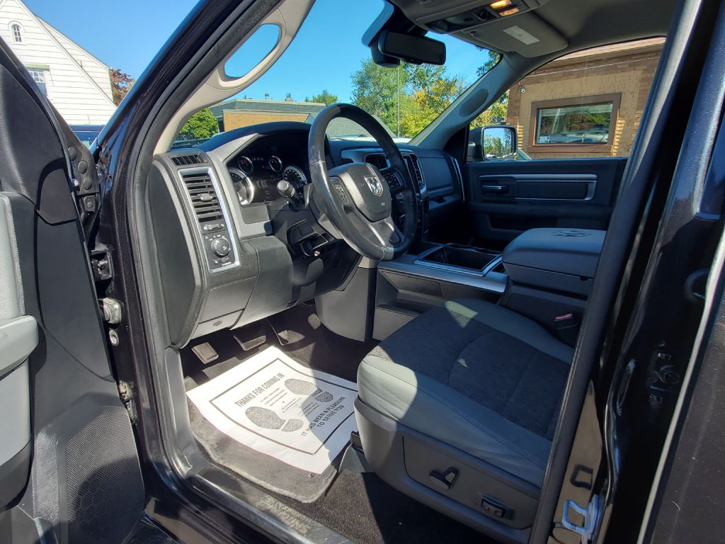 Photo 10 of this RAM 1500
