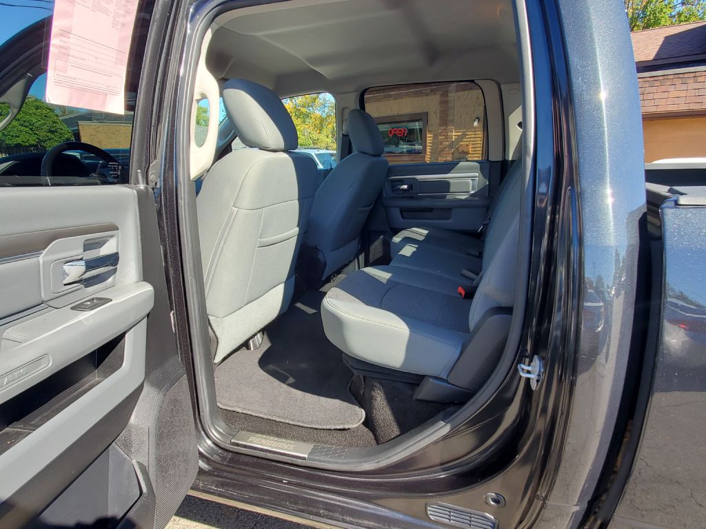Photo 11 of this RAM 1500