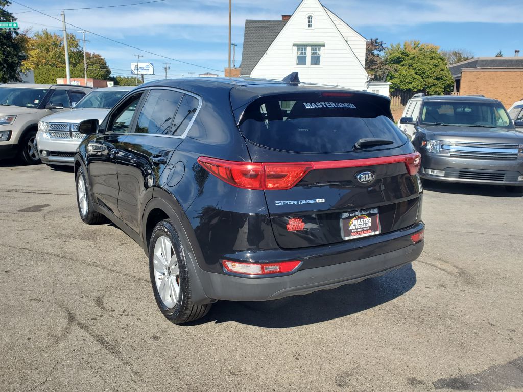 Photo 3 of this KIA SPORTAGE