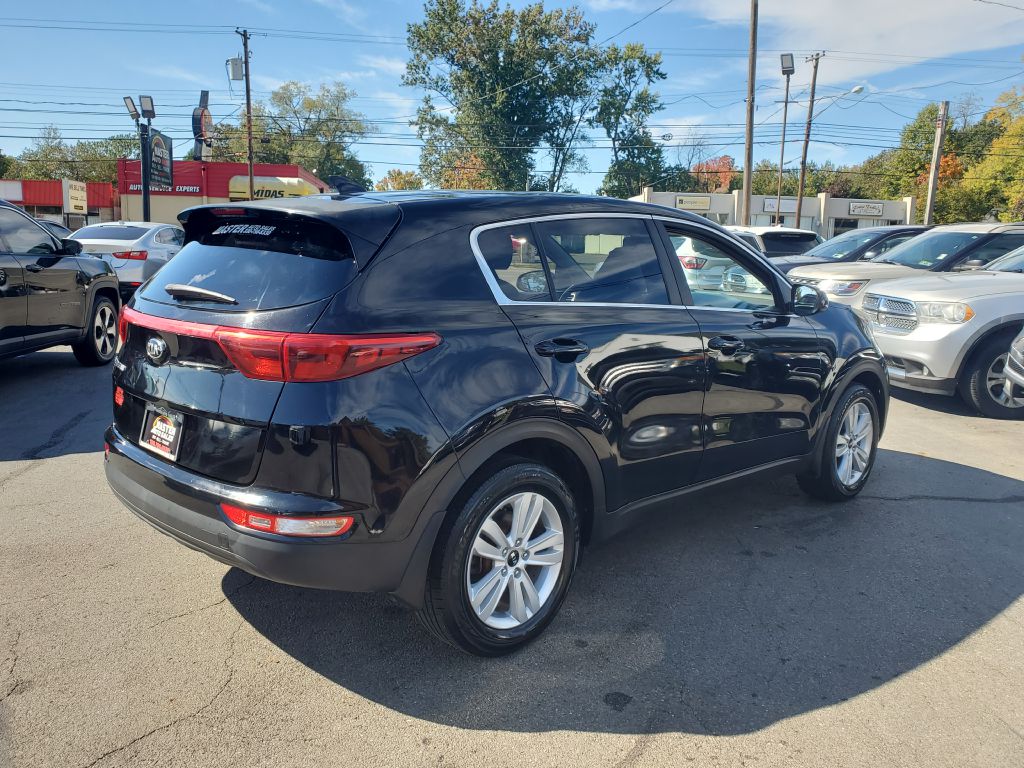 Photo 4 of this KIA SPORTAGE
