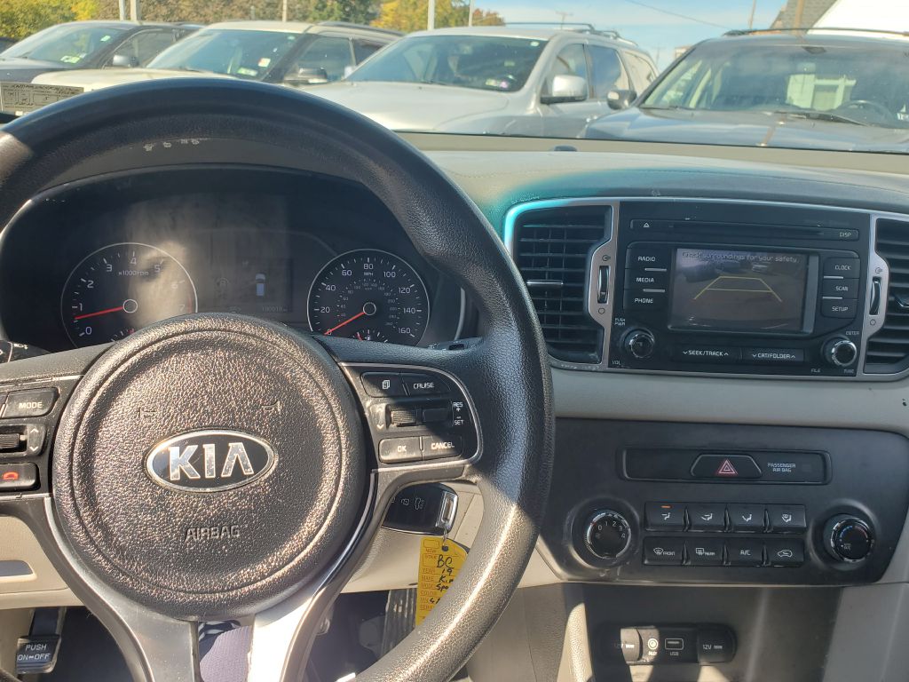 Photo 13 of this KIA SPORTAGE
