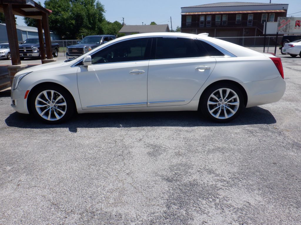 Photo 6 of this CADILLAC XTS
