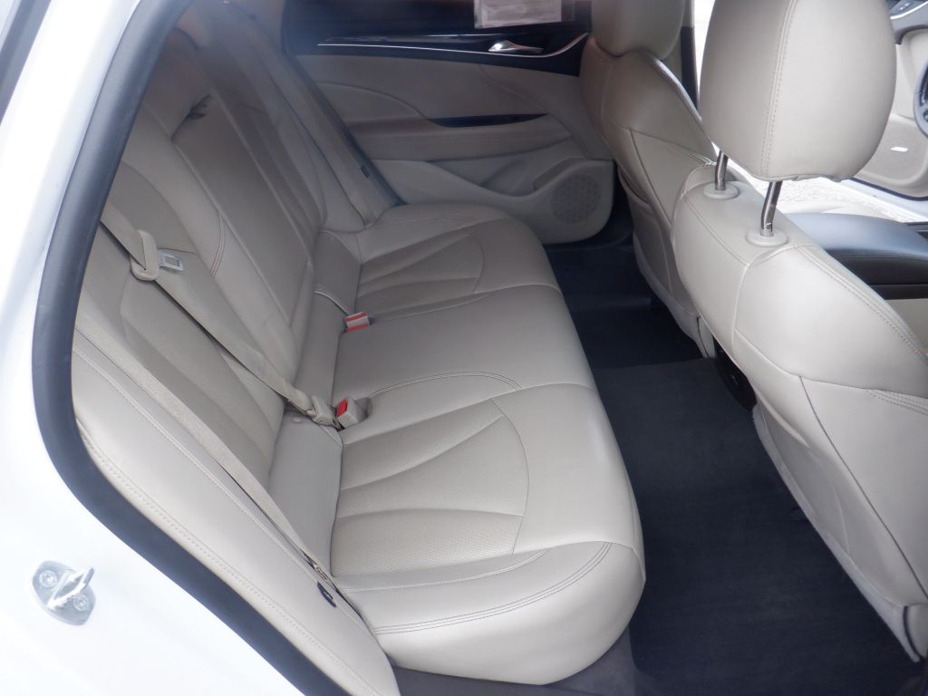 Photo 13 of this BUICK LACROSSE
