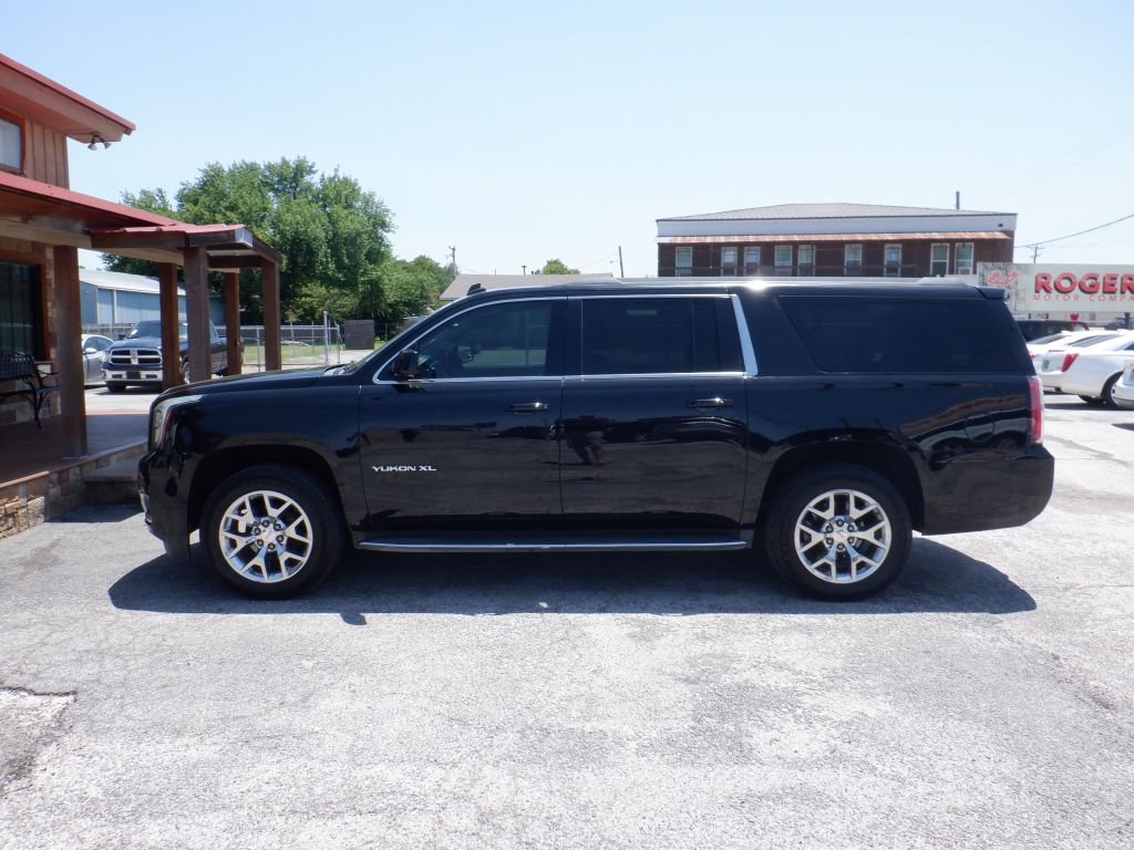 Photo 6 of this GMC YUKON XL