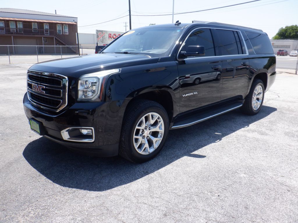 Photo 7 of this GMC YUKON XL