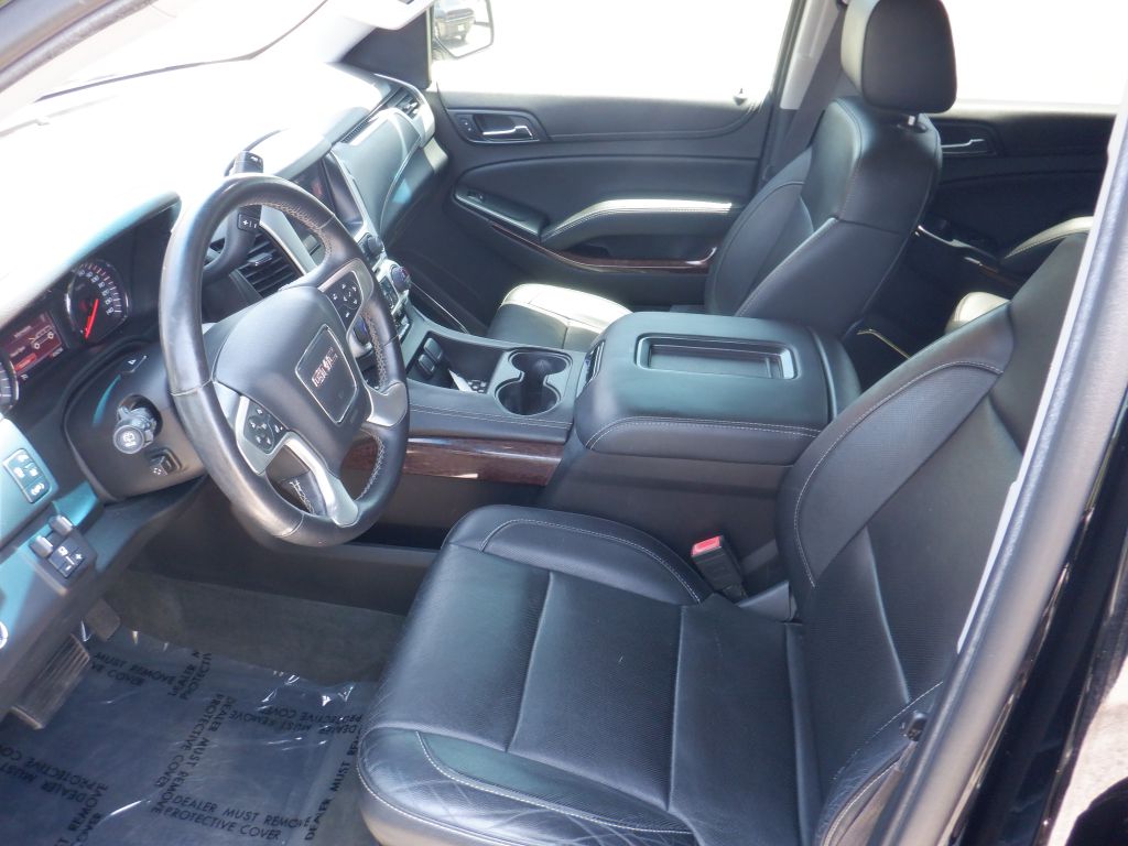 Photo 10 of this GMC YUKON XL