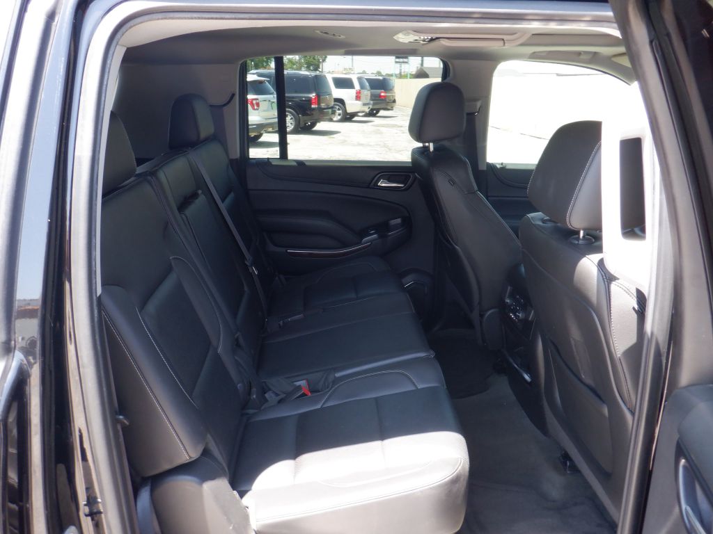 Photo 13 of this GMC YUKON XL