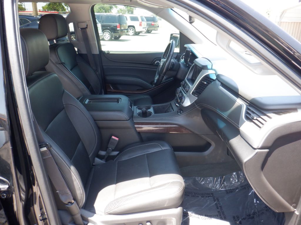 Photo 14 of this GMC YUKON XL