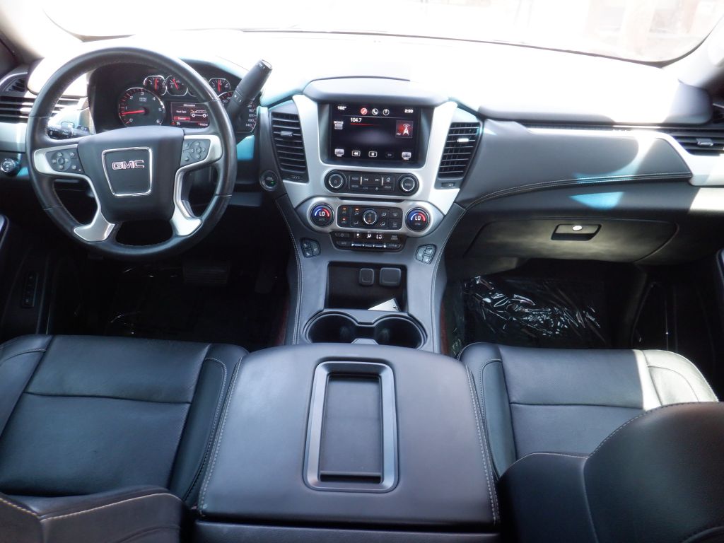 Photo 15 of this GMC YUKON XL
