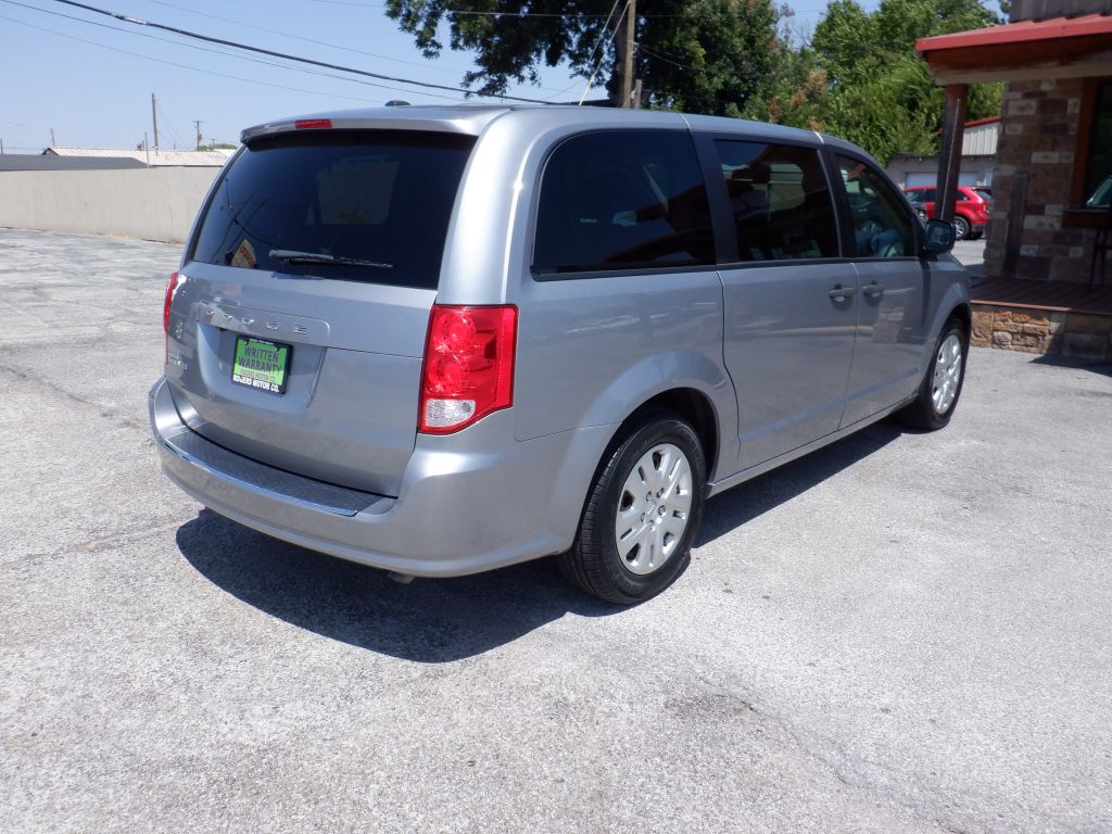Photo 3 of this DODGE GRAND CARAVAN