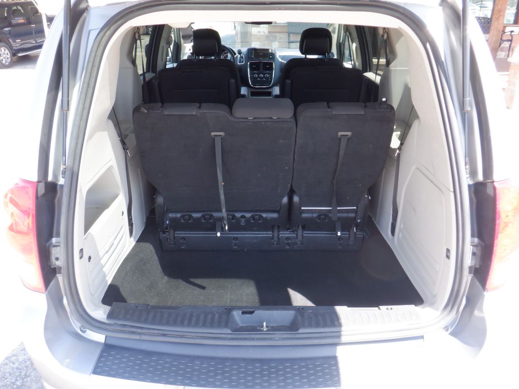 Photo 12 of this DODGE GRAND CARAVAN