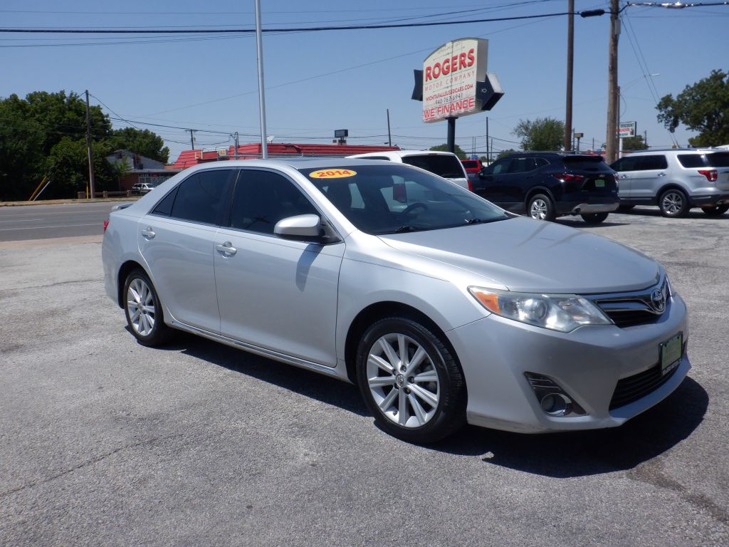 2014 TOYOTA CAMRY