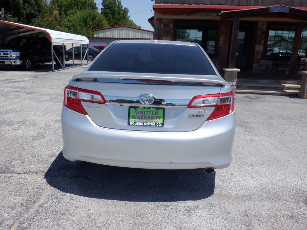 Photo 4 of this TOYOTA CAMRY